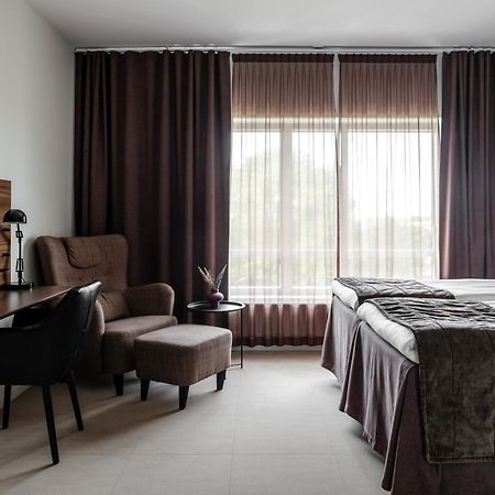 Skara Konst Hotell Exterior foto