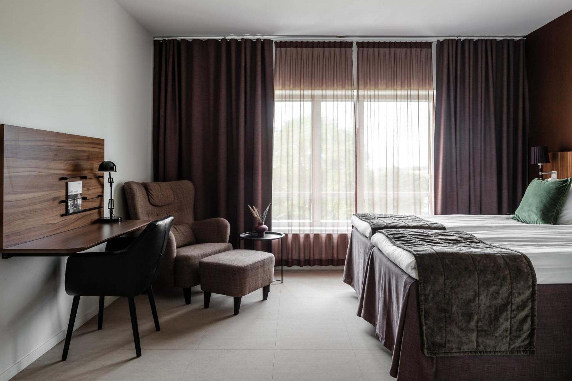 Skara Konst Hotell Exterior foto